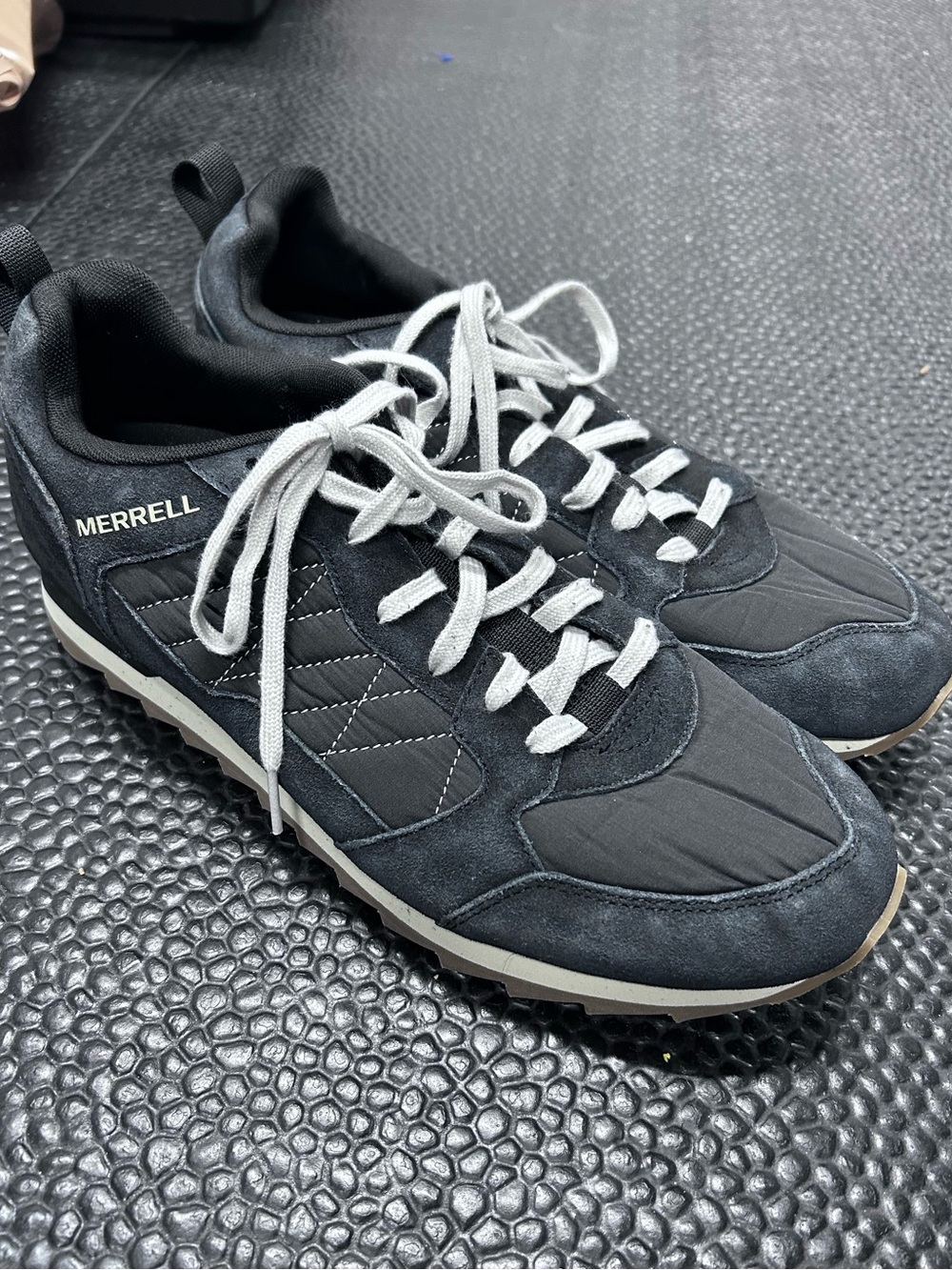 Merrell Men's Black and Gray Casual Sneakers